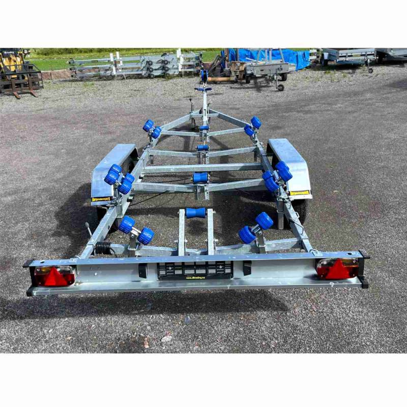 Norgeshengern Admiral P2525 Båthenger